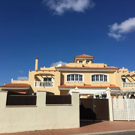 Hotel apartamentowy Rocas Golf And Sea Caleta De Fuste